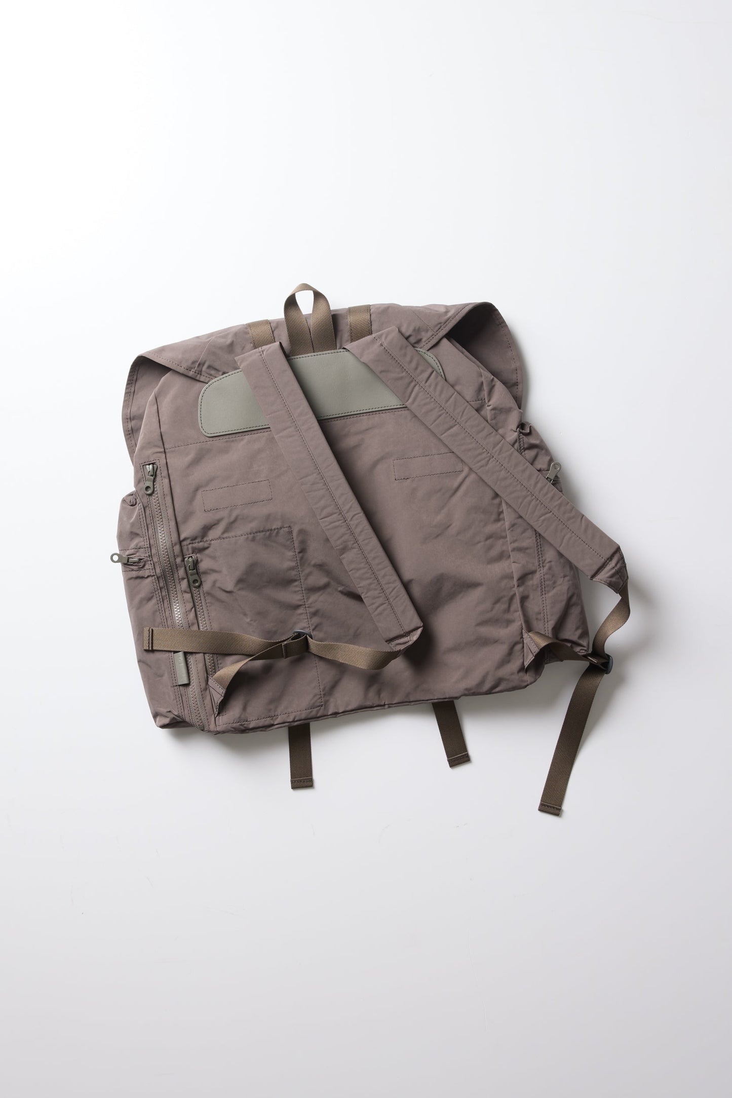 SPLIT YARN BACKPACK (XL)