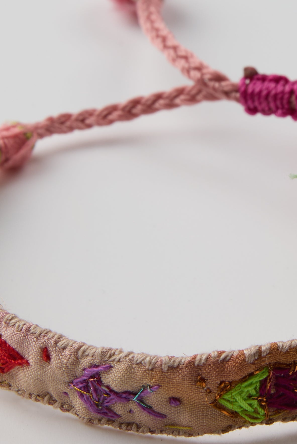 ORANGE EMBROIDERED BRACELET