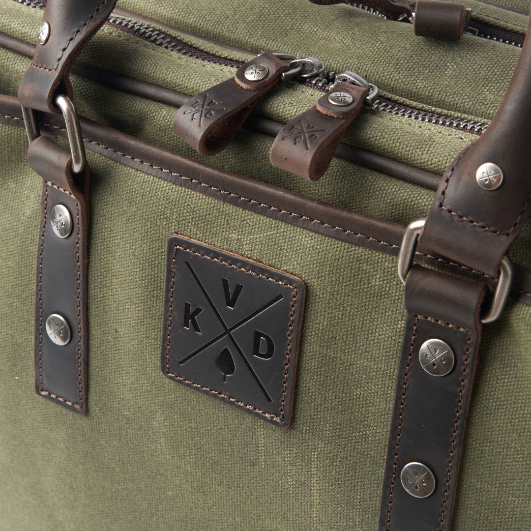Anton - Waxed Canvas Messenger Bag - Green