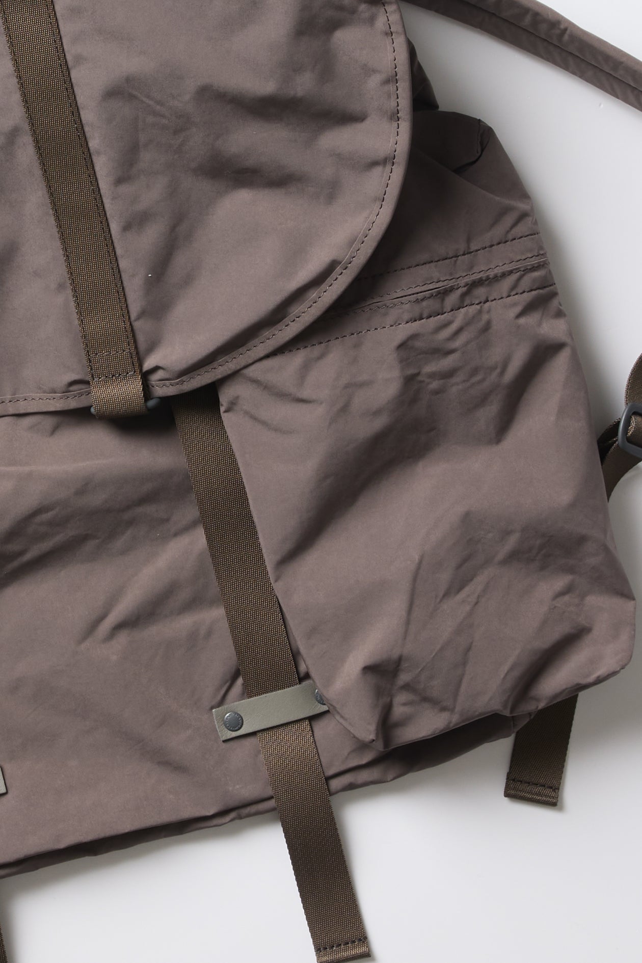 SPLIT YARN BACKPACK (XL)