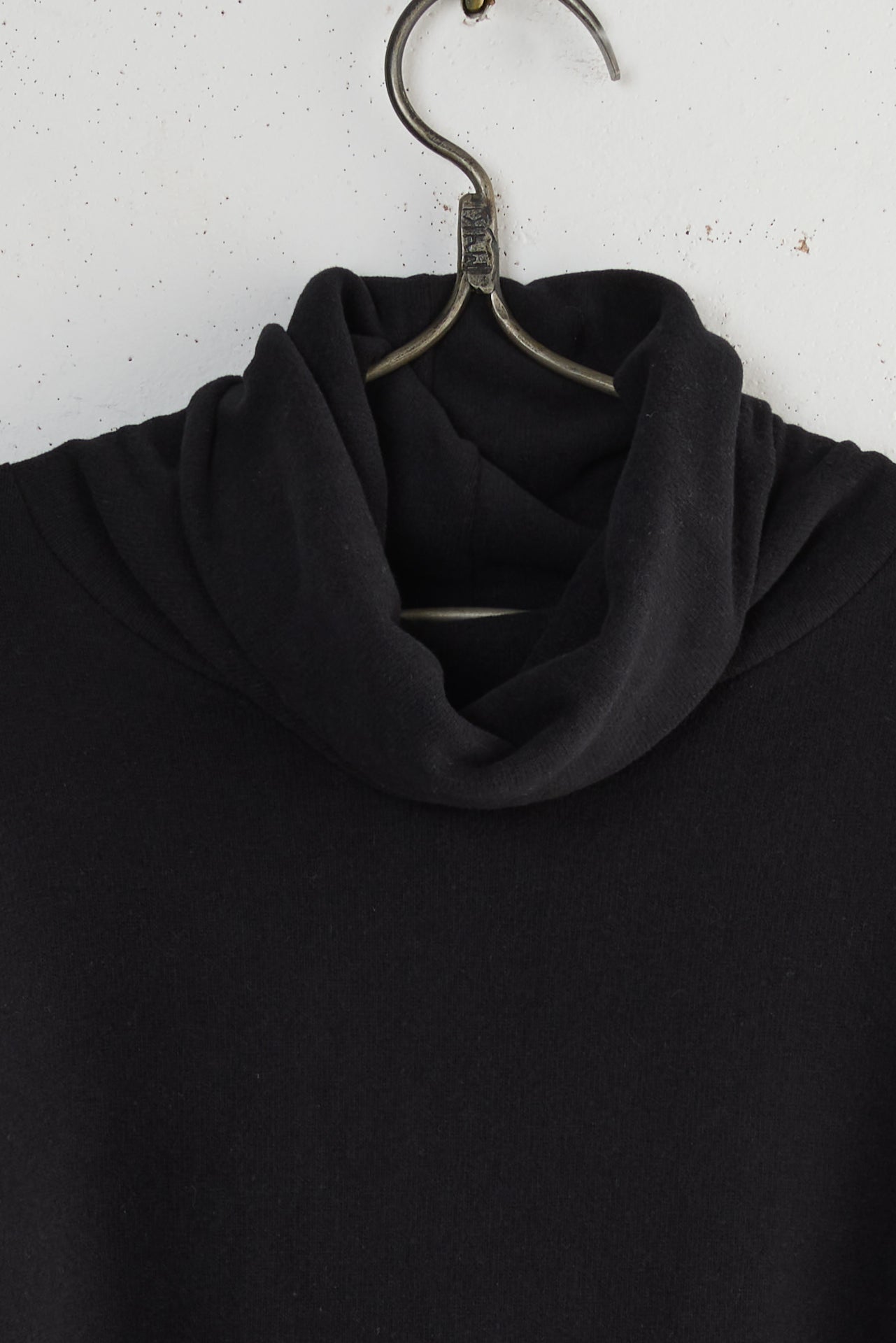 BIG BIG TURTLENECK JP