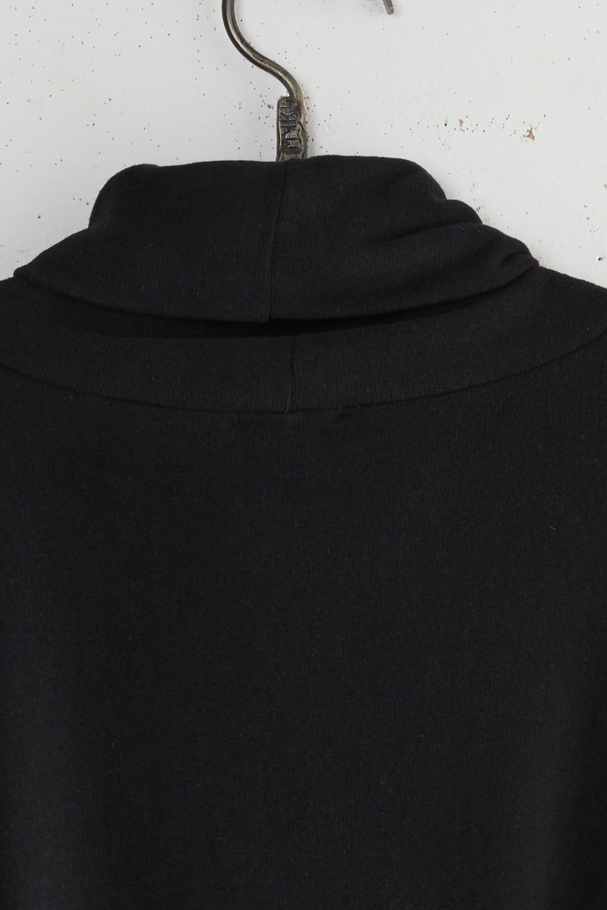 BIG BIG TURTLENECK JP