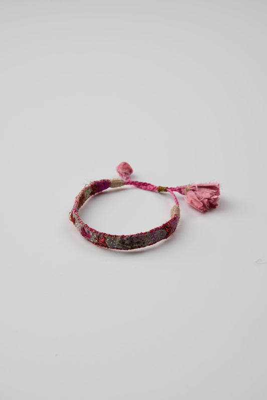 PURPLE EMBROIDERED BRACELET