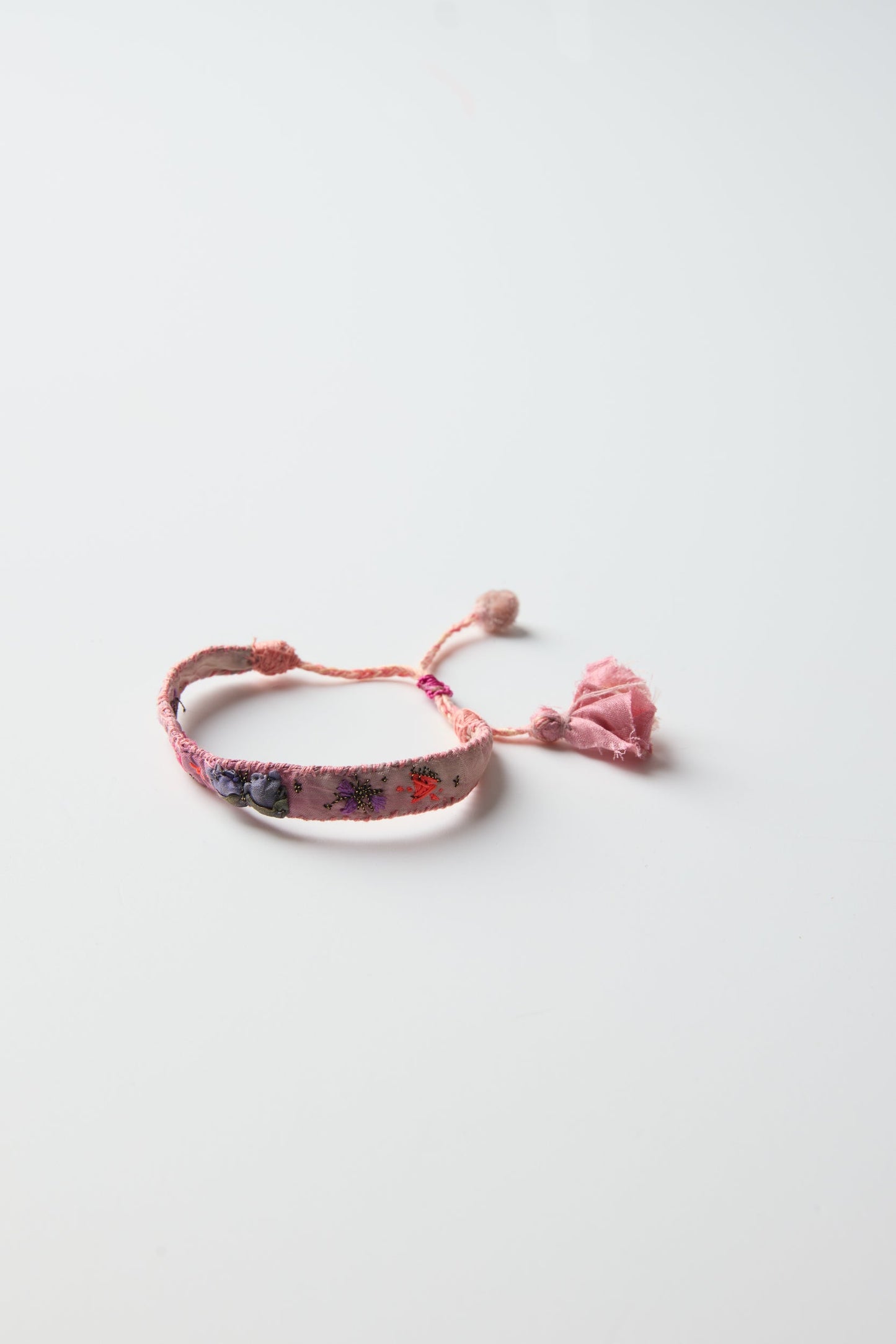 PINK EMBROIDERED BRACELET