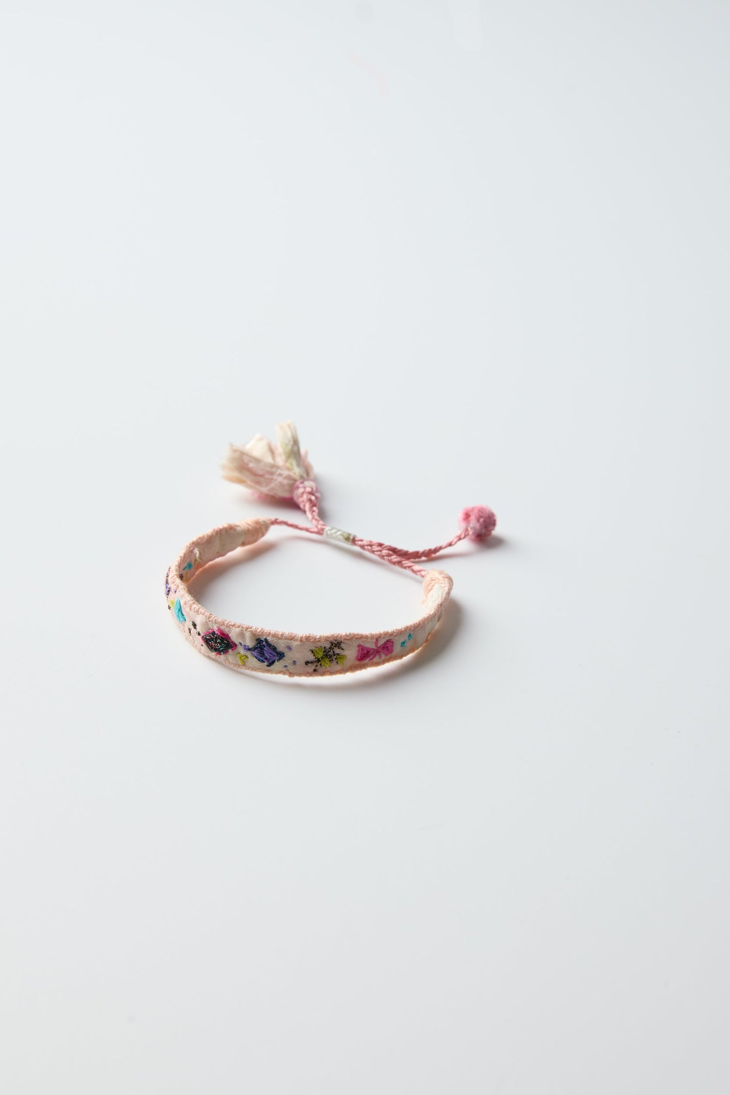 PINK EMBROIDERED BRACELET