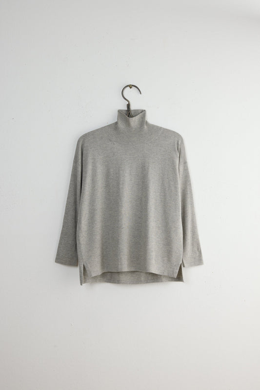 HIGH GAUGE TURTLENECK