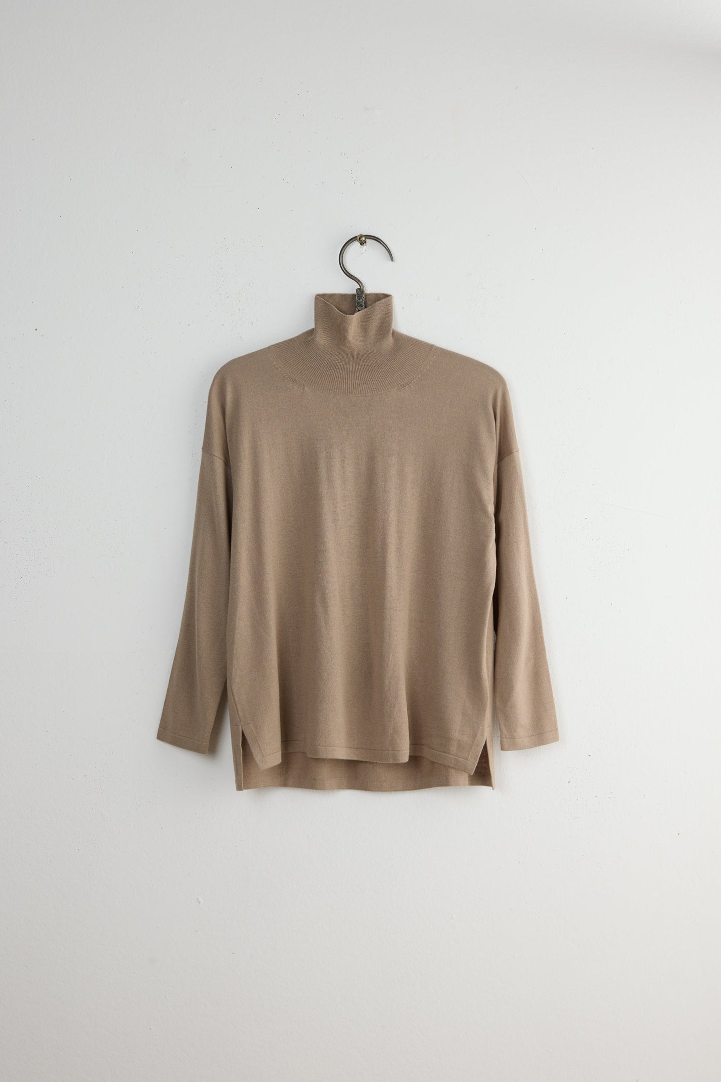 HIGH GAUGE TURTLENECK