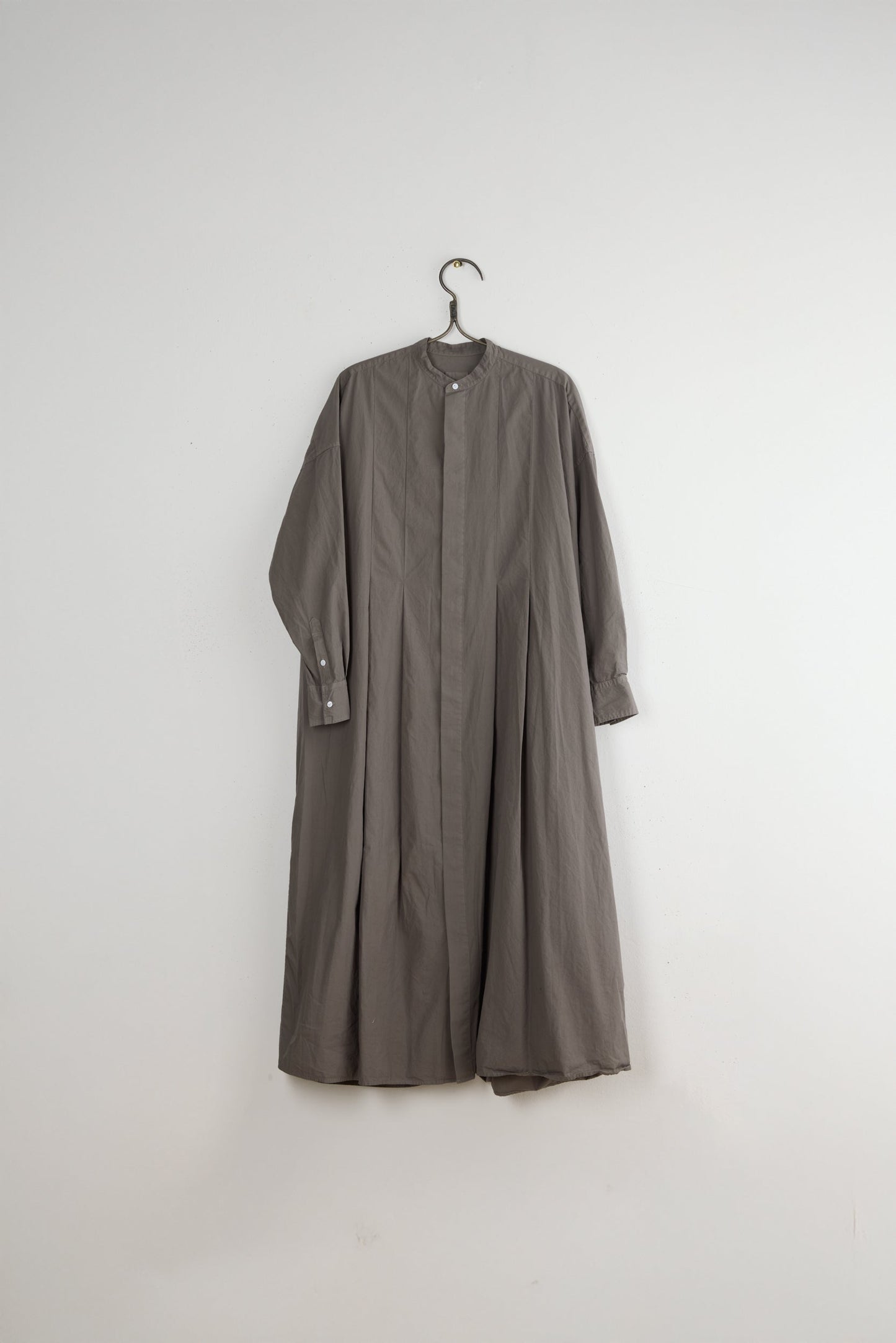 WIDE TUCK SHIRT DRESS
