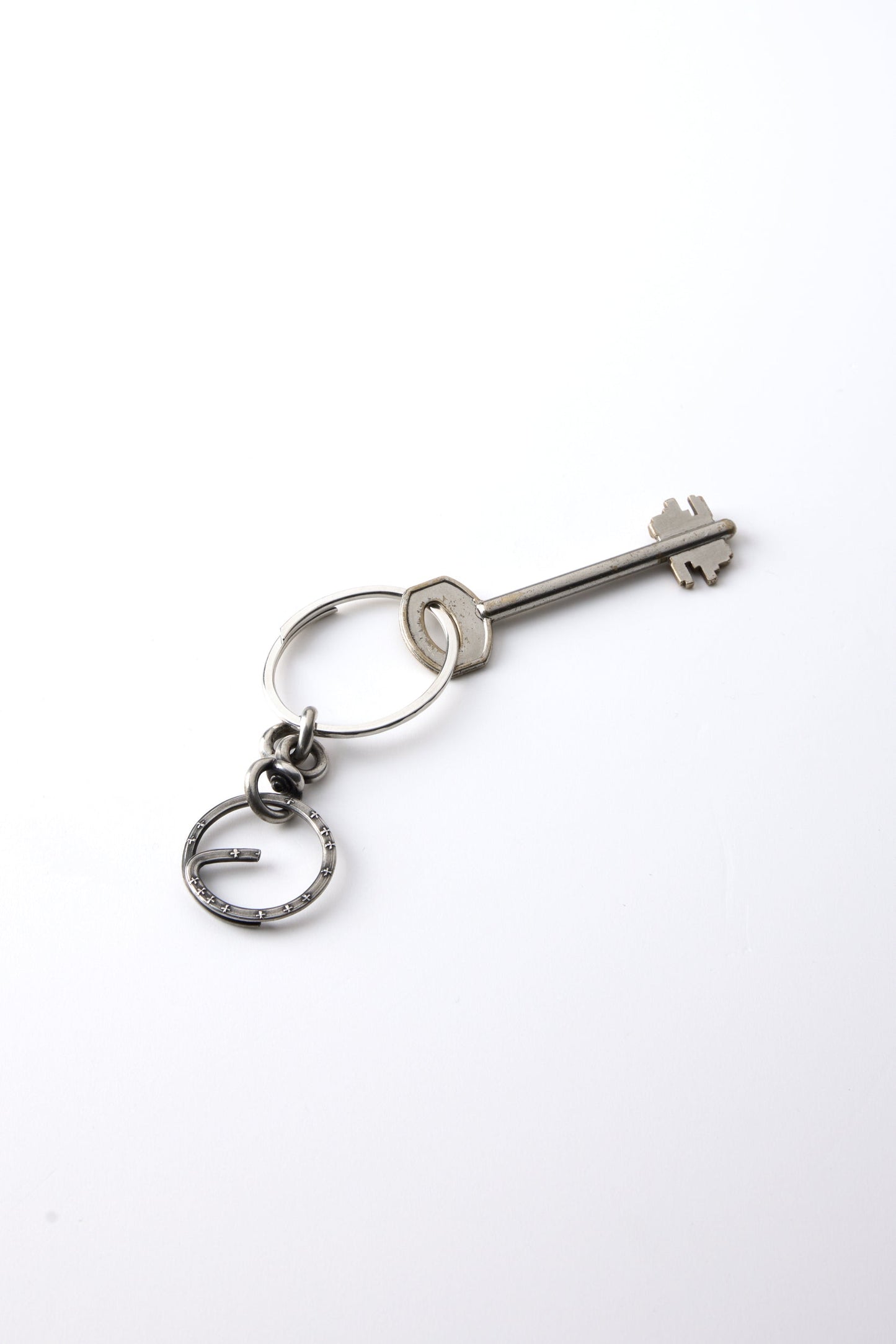 UNITE KEYRING