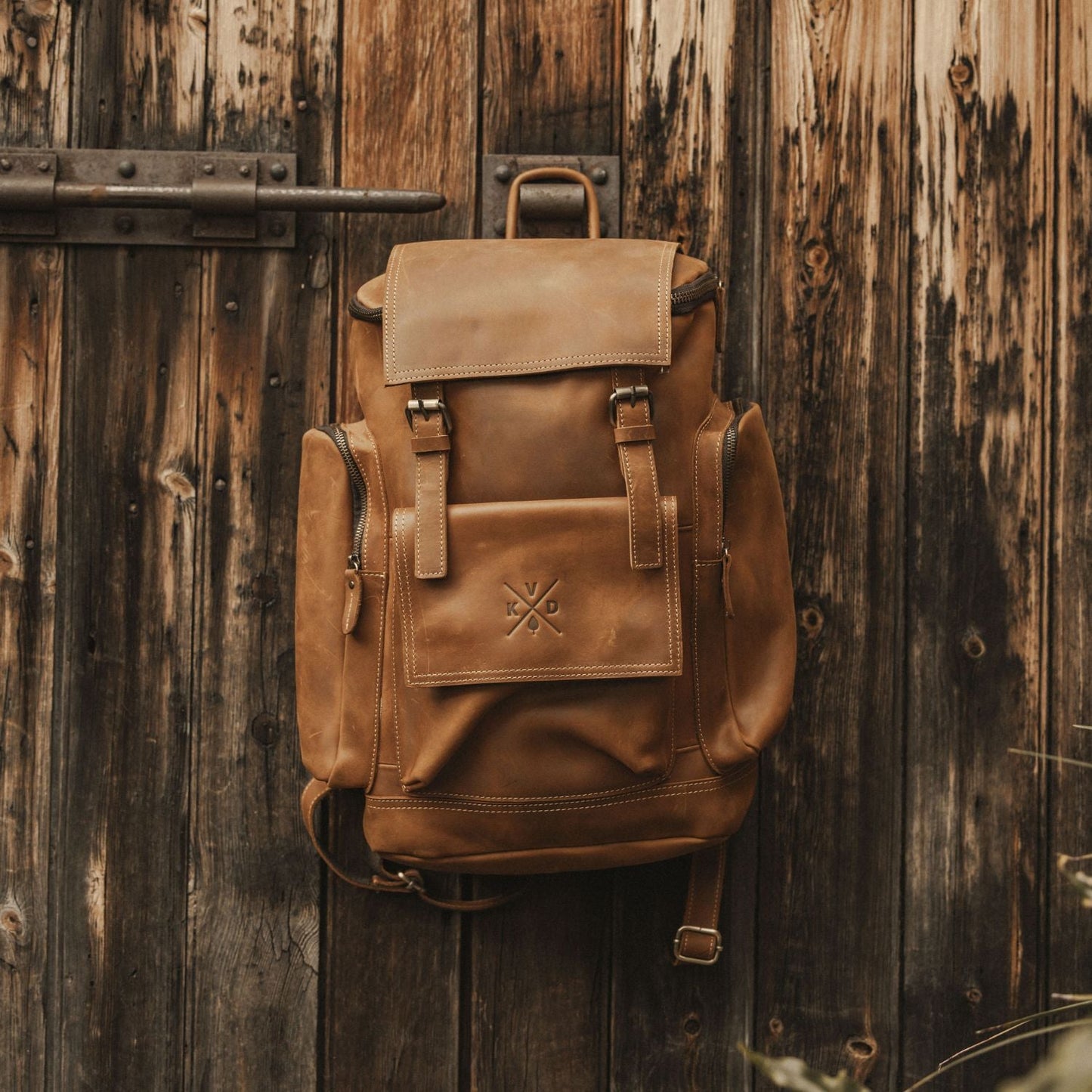 Esk - Leather Backpack