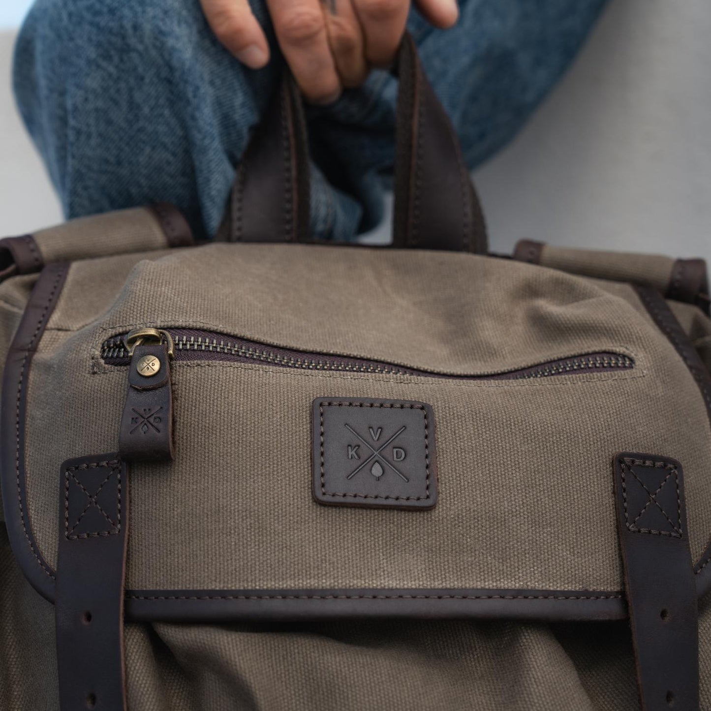 Lune - Waxed Canvas Backpack - Green
