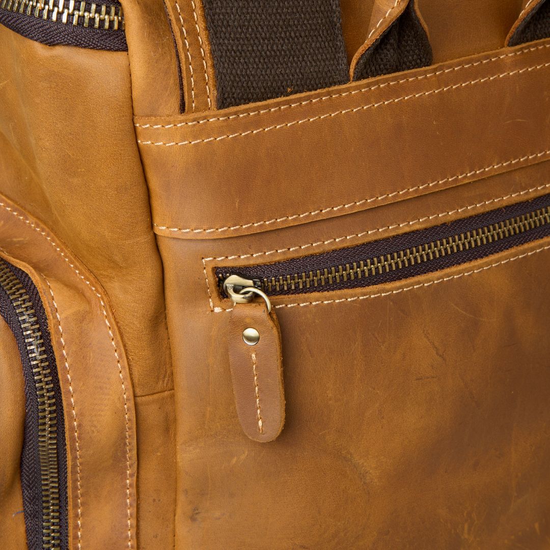 Esk - Leather Backpack