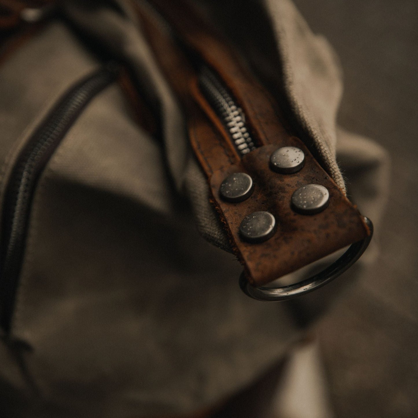 Humber 2.0 - Waxed Canvas Holdall - Moss Green