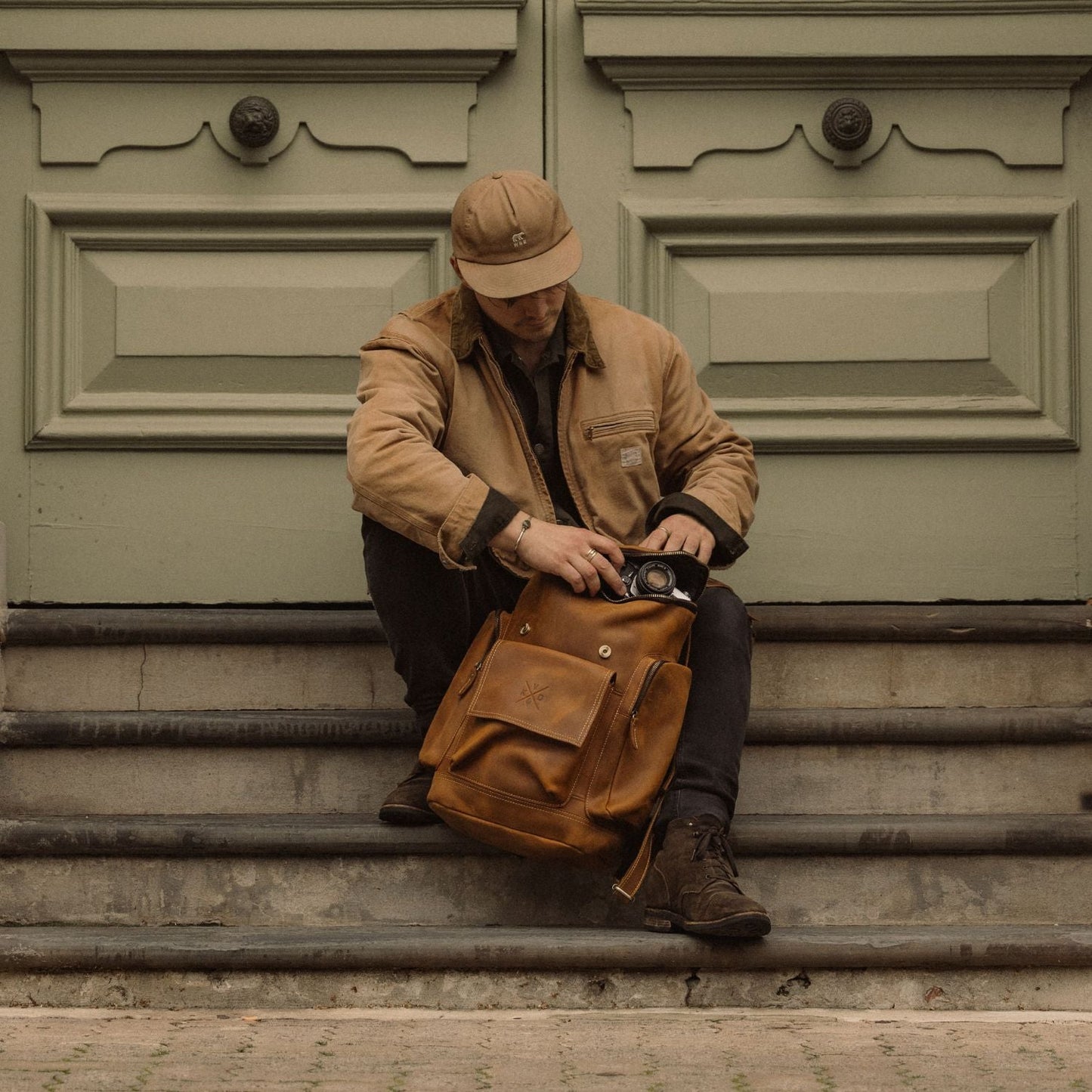 Esk - Leather Backpack