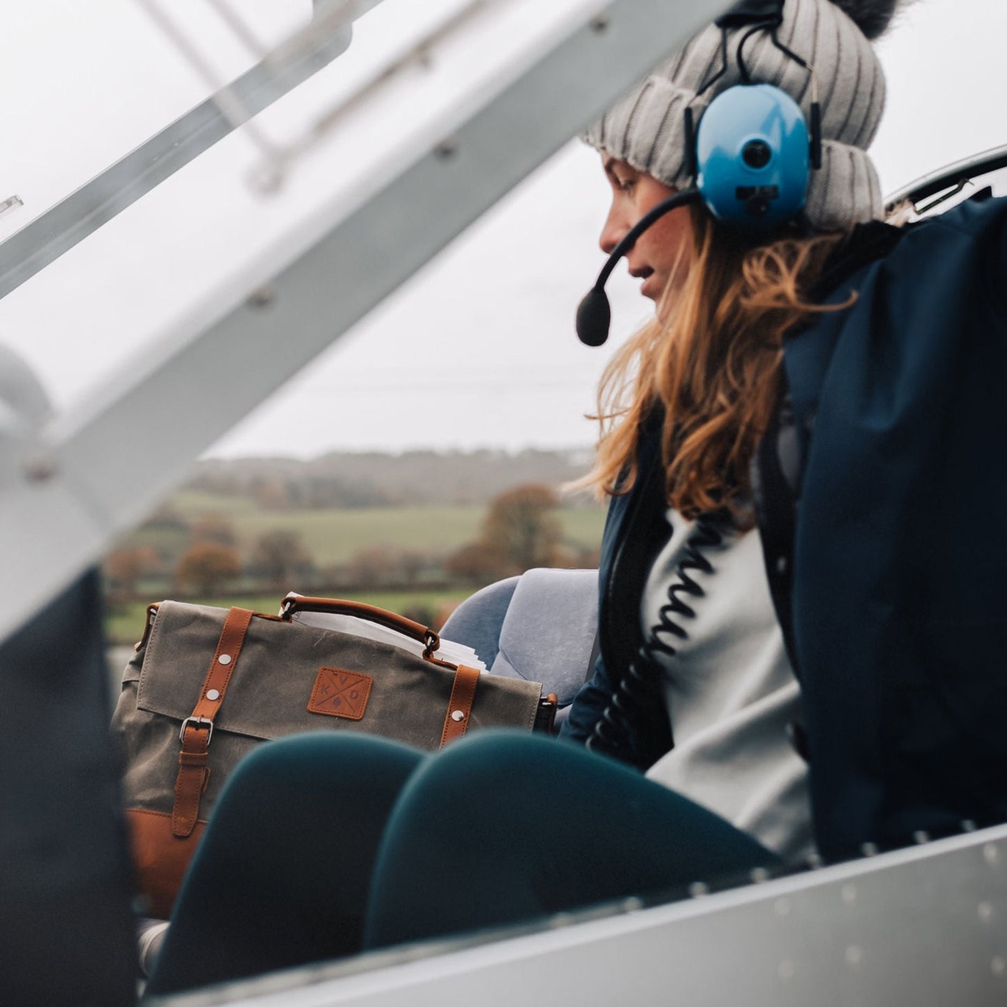 Mersey - Waxed Canvas Messenger Bag - Taupe