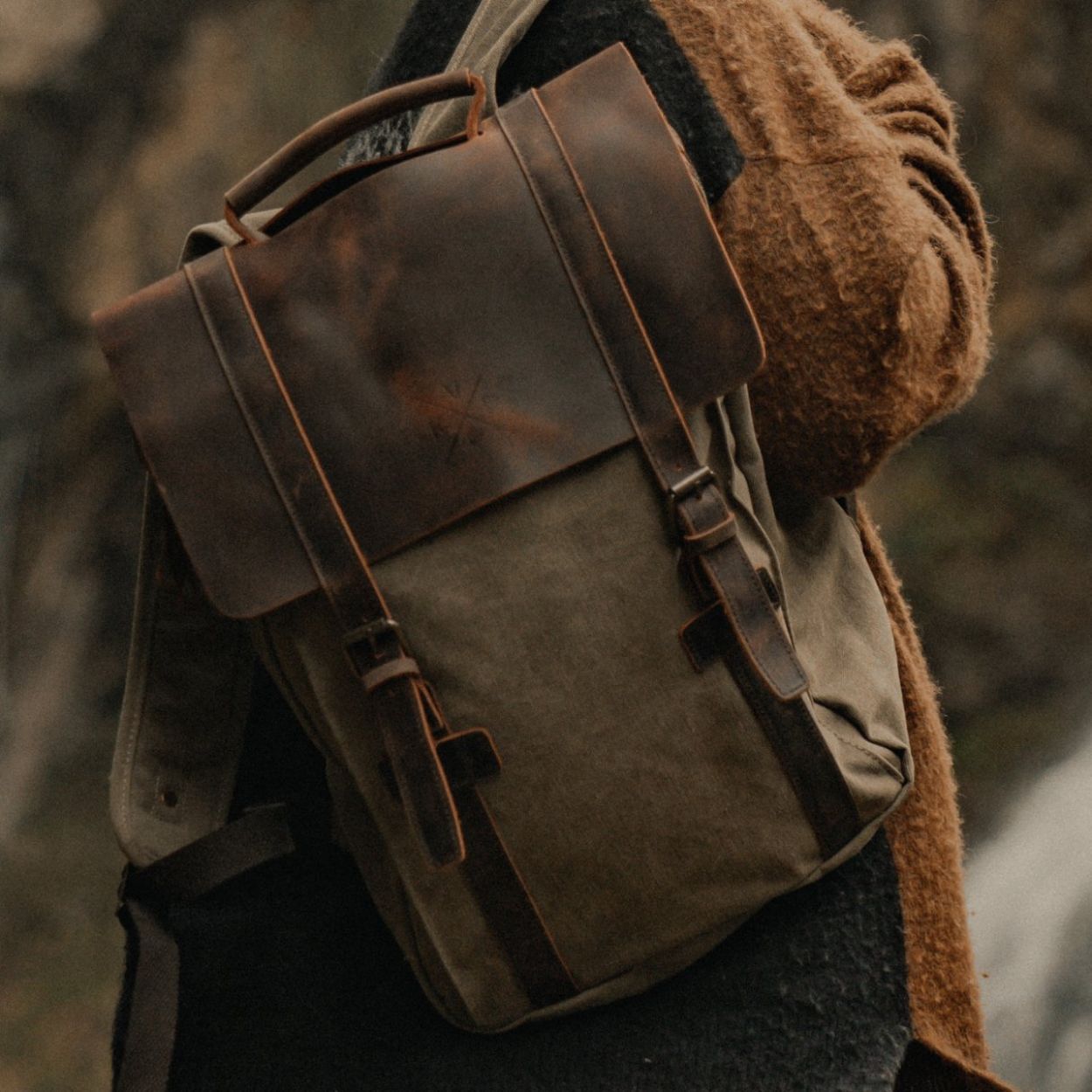 Tamar - Canvas Backpack - Moss Green