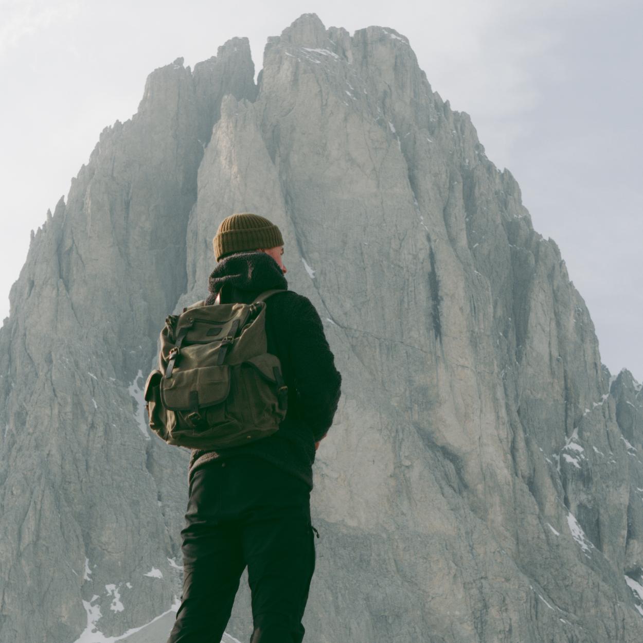 Lune - Waxed Canvas Backpack - Green