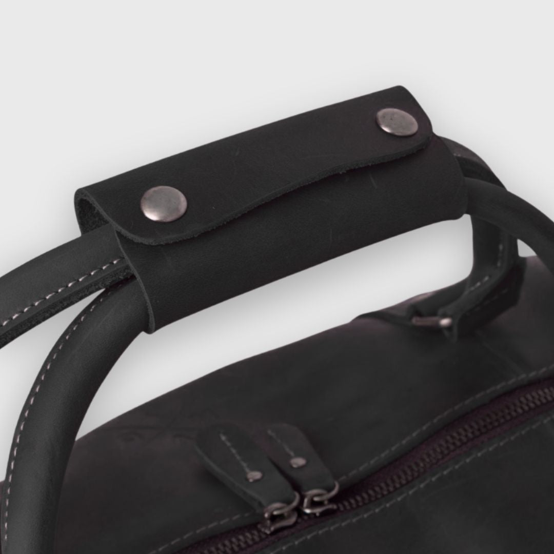 Winster - Leather Holdall - Black