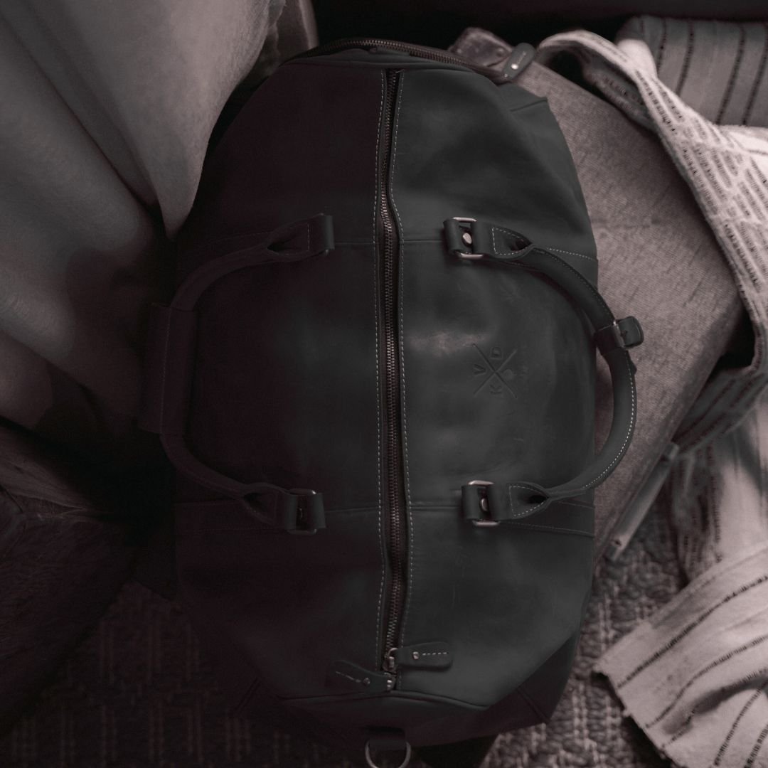 Winster - Leather Holdall - Black