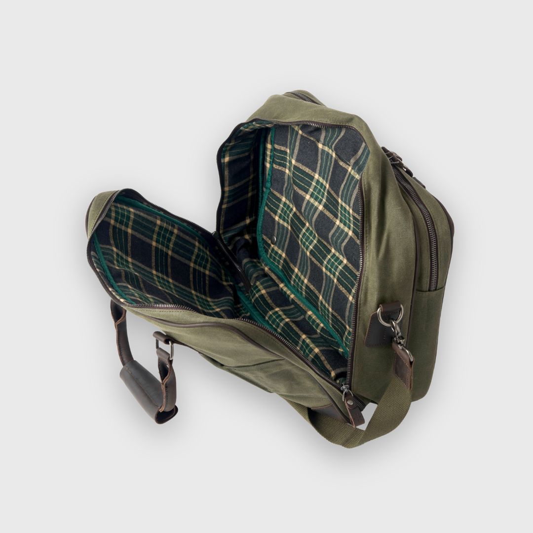 Anton - Waxed Canvas Messenger Bag - Green